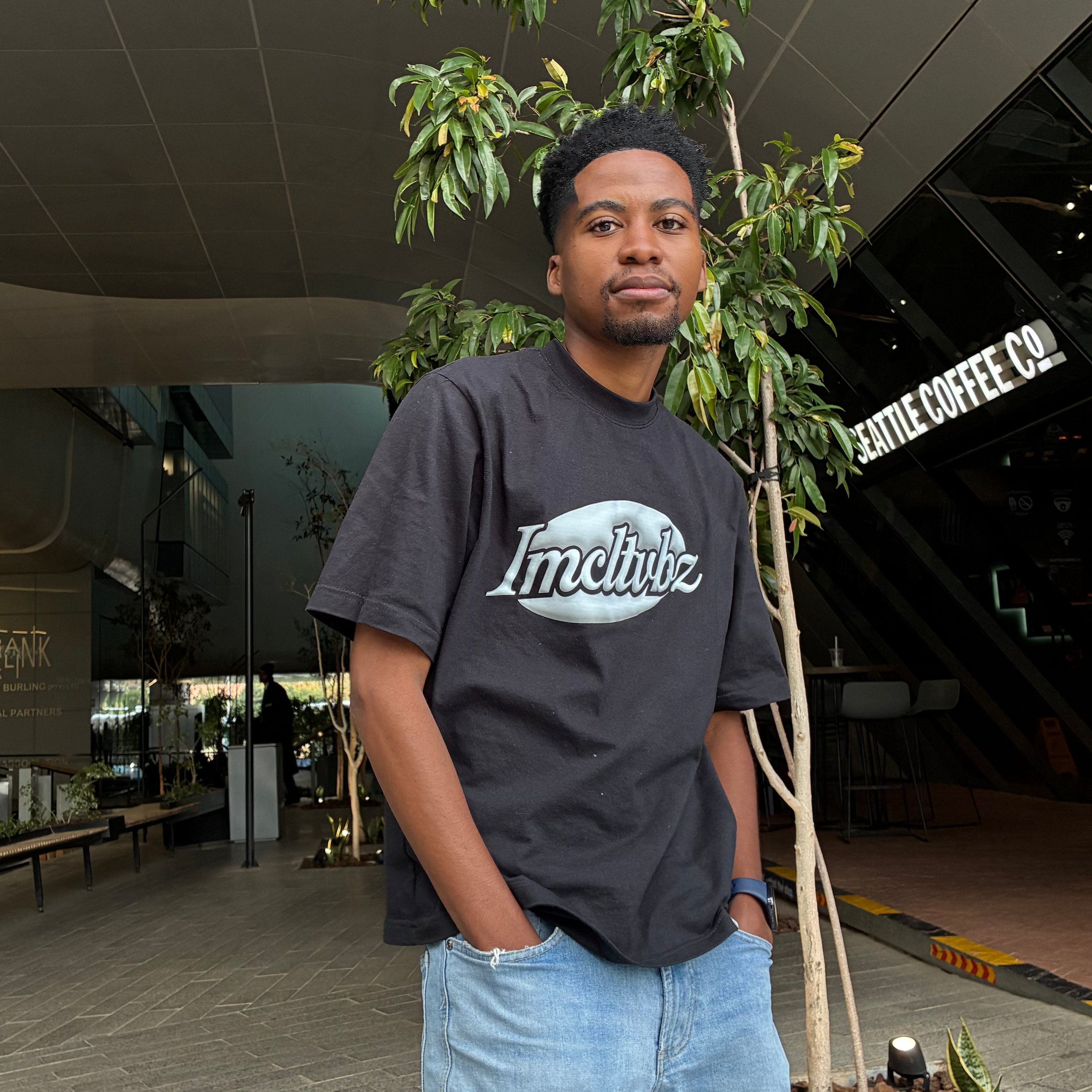 IMCLTVBZ LOGO TEE